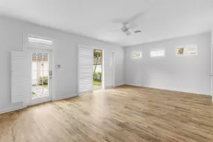 8058 Murano Cir, Palm Beach Gardens, FL 33418 - Photo 22