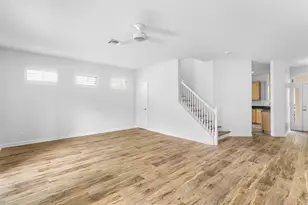 8058 Murano Cir, Palm Beach Gardens, FL 33418 - Photo 6