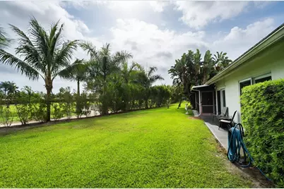 5667 Cameo Drive N, Boca Raton, FL 33433 - Photo 20