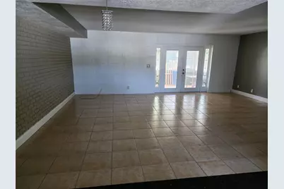 2619 NW 47th Lane, Lauderdale Lakes, FL 33313 - Photo 8