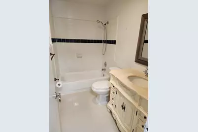 2619 NW 47th Lane, Lauderdale Lakes, FL 33313 - Photo 26