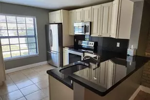 2619 NW 47th Ln, Lauderdale Lakes, FL 33313 - Photo 4