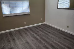 2619 NW 47th Ln, Lauderdale Lakes, FL 33313 - Photo 26