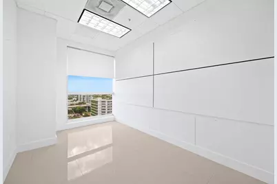 175 SW 7th Street #1600, Miami, FL 33130 - Photo 10