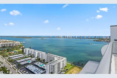 220 Lake Shore Drive #1121, Lake Park, FL 33403 - Photo 4