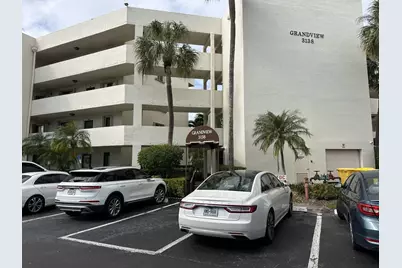 3138 Via Poinciana #114, Lake Worth, FL 33467 - Photo 14