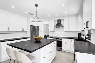 10650 Paris St, Cooper City, FL 33026 - Photo 20
