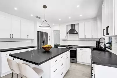 10650 Paris Street, Cooper City, FL 33026 - Photo 20