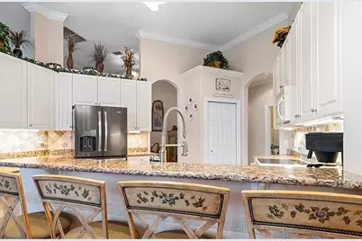 4204 Abington Woods Circle, Vero Beach, FL 32967 - Photo 8