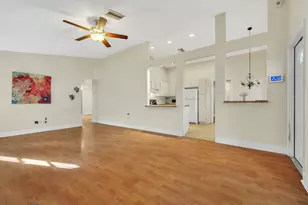 1011 SW 134th Ave, Davie, FL 33325 - Photo 6