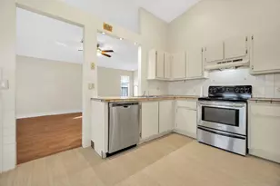 1011 SW 134th Ave, Davie, FL 33325 - Photo 20