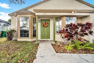 1011 SW 134th Ave, Davie, FL 33325 - Photo 1