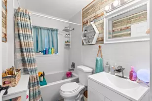 121 Prestige Dr, Royal Palm Beach, FL 33411 - Photo 20