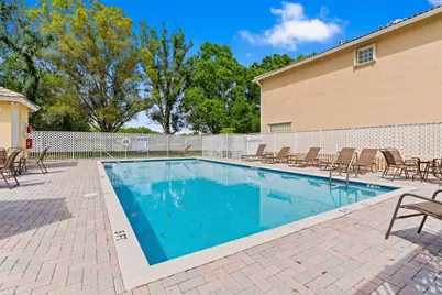 121 Prestige Drive, Royal Palm Beach, FL 33411 - Photo 48