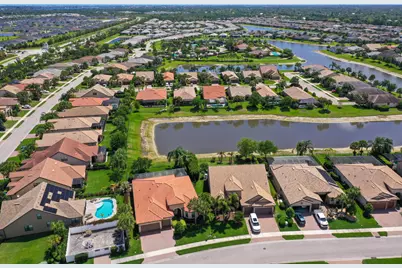 301 SE Huntington Circle, Port Saint Lucie, FL 34984 - Photo 32