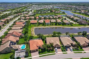 301 SE Huntington Cir, Port Saint Lucie, FL 34984 - Photo 32