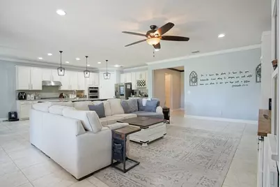 301 SE Huntington Circle, Port Saint Lucie, FL 34984 - Photo 6