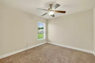 5547 NW Cordrey St, Port Saint Lucie, FL 34986 - Photo 20