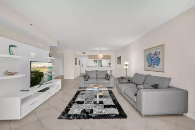 5842 Crystal Shores Drive #302, Boynton Beach, FL 33437 - Photo 6