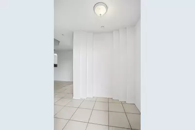 7647 Southampton Terrace #318, Tamarac, FL 33321 - Photo 6