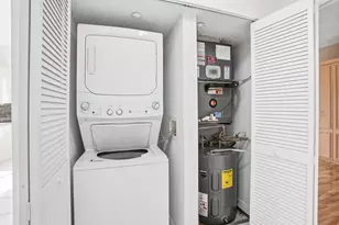 7647 Southampton Terrace, Tamarac, FL 33321 - Photo 32