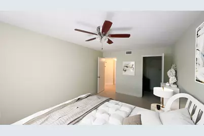 8343 Lake Drive #207, Doral, FL 33166 - Photo 10