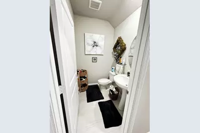 5646 SE Edgewater Circle, Stuart, FL 34997 - Photo 8