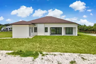 2324 Deer Run Trail, The Acreage, FL 33470 - Photo 54