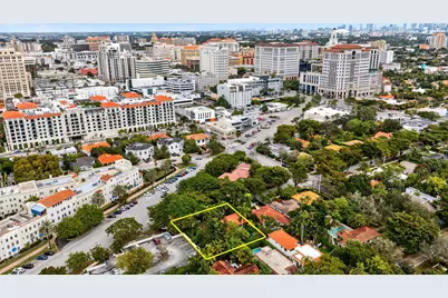 320 San Sebastian Avenue, Coral Gables, FL 33134 - Photo 10