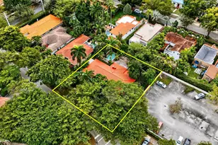 320 San Sebastian Ave, Coral Gables, FL 33134 - Photo 6