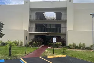 5160 Las Verdes Cir, Delray Beach, FL 33484 - Photo 2