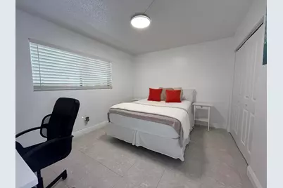 5160 Las Verdes Circle #222, Delray Beach, FL 33484 - Photo 14