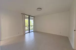 5160 Las Verdes Cir, Delray Beach, FL 33484 - Photo 10