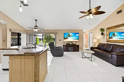 9615 Sun Pointe Drive, Boynton Beach, FL 33437 - Photo 6