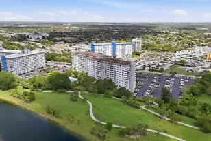 3800 Hillcrest Dr, Hollywood, FL 33021 - Photo 22