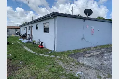 2840 Avenue S, West Palm Beach, FL 33404 - Photo 10