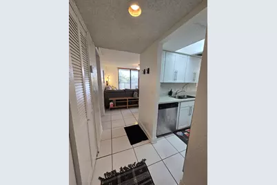 6190 Woodlands Boulevard #311, Tamarac, FL 33319 - Photo 12