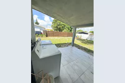 1549 NE 48th Street, Pompano Beach, FL 33064 - Photo 8