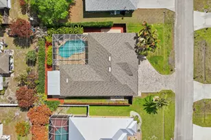 561 SW Prater Ave, Port Saint Lucie, FL 34953 - Photo 32