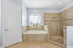 561 SW Prater Ave, Port Saint Lucie, FL 34953 - Photo 14