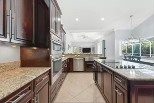 561 SW Prater Ave, Port Saint Lucie, FL 34953 - Photo 8