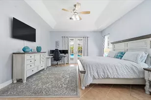 561 SW Prater Ave, Port Saint Lucie, FL 34953 - Photo 12