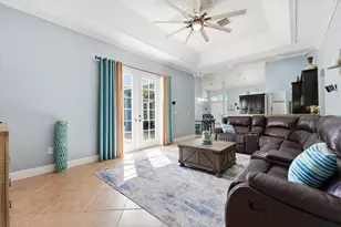 561 SW Prater Ave, Port Saint Lucie, FL 34953 - Photo 6