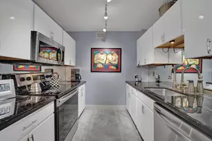 1930 NE 2nd Ave, Wilton Manors, FL 33305 - Photo 10