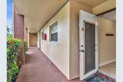 9301 Sunrise Lakes Boulevard, Sunrise, FL 33322 - Photo 8
