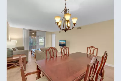 9301 Sunrise Lakes Boulevard, Sunrise, FL 33322 - Photo 12