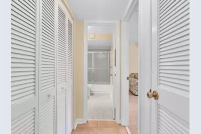 9301 Sunrise Lakes Boulevard, Sunrise, FL 33322 - Photo 24
