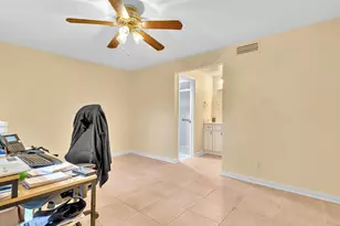 9301 Sunrise Lakes Blvd, Sunrise, FL 33322 - Photo 34
