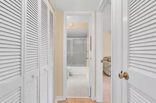 9301 Sunrise Lakes Blvd, Sunrise, FL 33322 - Photo 24