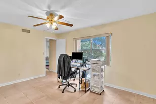 9301 Sunrise Lakes Blvd, Sunrise, FL 33322 - Photo 36
